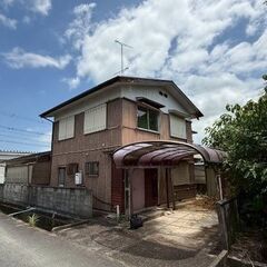 販売価格293万円！松阪市上川町戸建　広々6DK！カーポート付駐車場　ファミリーにおすすめ！