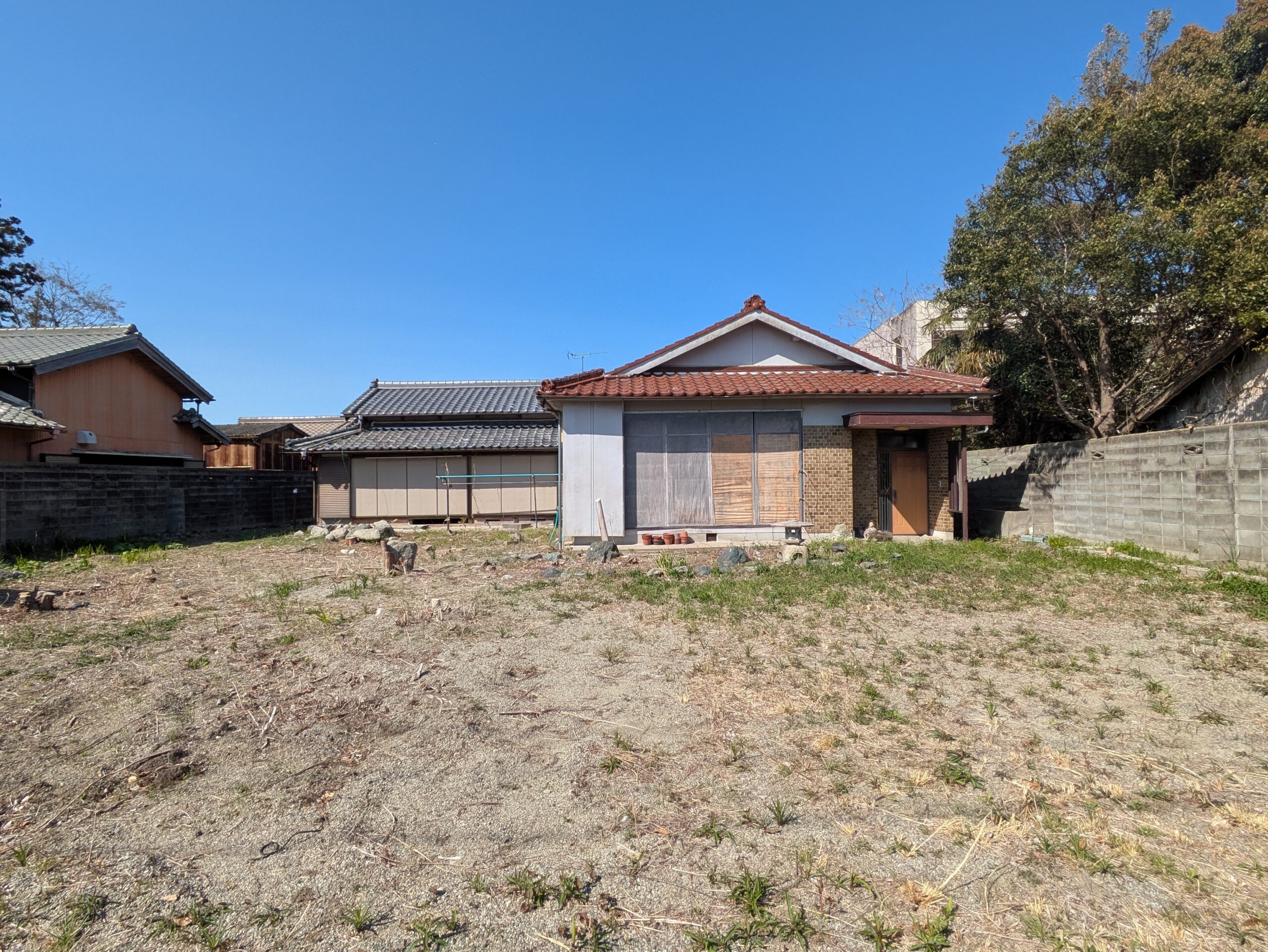 土地308坪×平屋｜固定資産評価以下！事業・倉庫・ドッグラン向け広大敷地【松阪市】